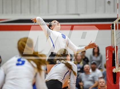 Thumbnail 1 in Wortham vs. Valley Mills (UIL Div 2 Area Playoff) photogallery.