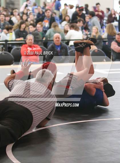 Thumbnail 1 in Westlake vs Vista Ridge photogallery.