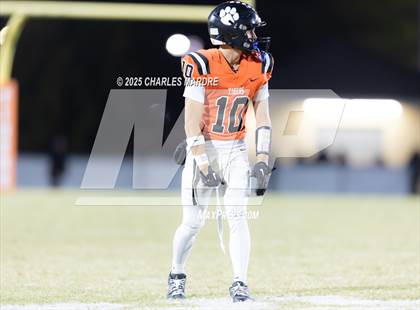 Thumbnail 1 in St. Pauls @ South View photogallery.