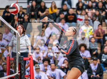 Thumbnail 2 in Moreau Catholic @ James Logan photogallery.