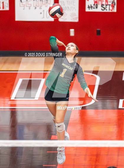 Thumbnail 1 in Moreau Catholic @ James Logan photogallery.
