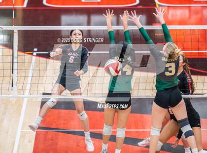 Thumbnail 1 in Moreau Catholic @ James Logan photogallery.