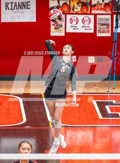 Thumbnail 1 in Moreau Catholic @ James Logan photogallery.
