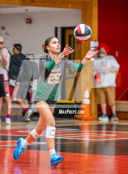 Thumbnail 3 in Moreau Catholic @ James Logan photogallery.