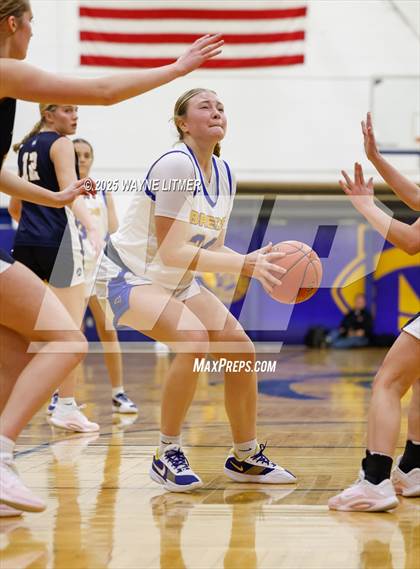 Thumbnail 1 in Notre Dame Academy @ Newport Central Catholic photogallery.