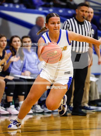 Thumbnail 1 in Notre Dame Academy @ Newport Central Catholic photogallery.