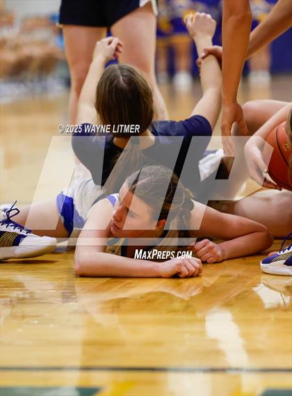 Thumbnail 3 in Notre Dame Academy @ Newport Central Catholic photogallery.