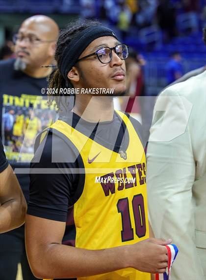 Thumbnail 2 in Stony Point vs. Beaumont United (UIL 6A Basketball Semifinal Medal Ceremony) photogallery.