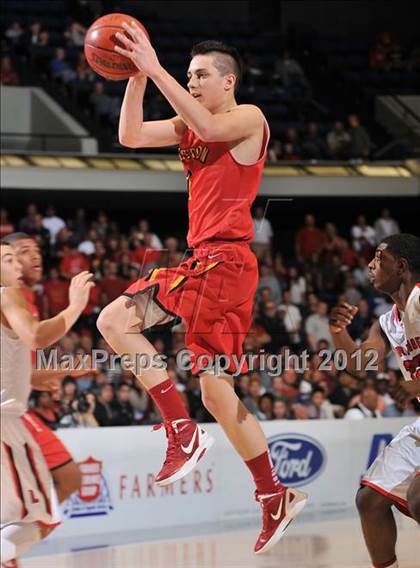 Thumbnail 3 in Orange Lutheran vs. Mission Viejo (CIF SS D1A Final) photogallery.