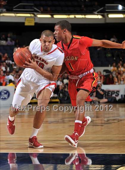 Thumbnail 2 in Orange Lutheran vs. Mission Viejo (CIF SS D1A Final) photogallery.