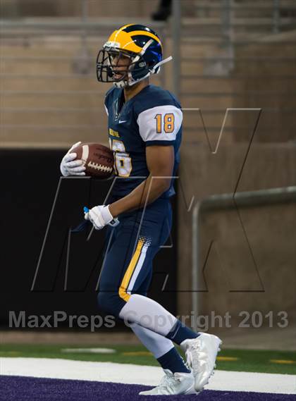 Thumbnail 3 in Bellevue vs. Skyline (Emerald City Classic) photogallery.