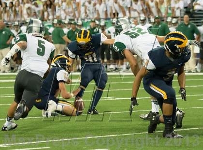Thumbnail 2 in Bellevue vs. Skyline (Emerald City Classic) photogallery.