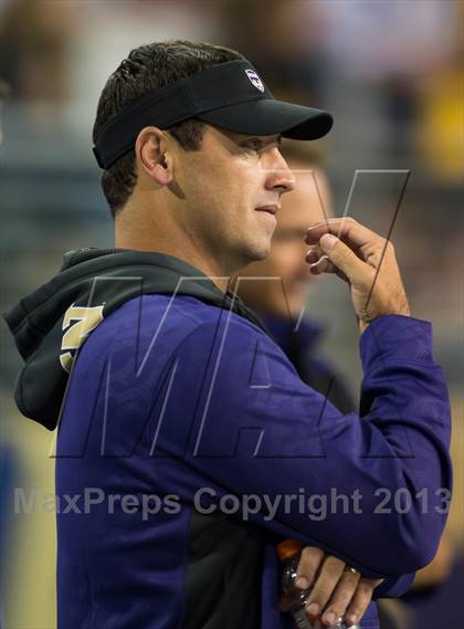 Thumbnail 2 in Bellevue vs. Skyline (Emerald City Classic) photogallery.