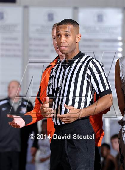 Thumbnail 3 in Foothill vs. Whitney (St. Hope Elite Classic) photogallery.