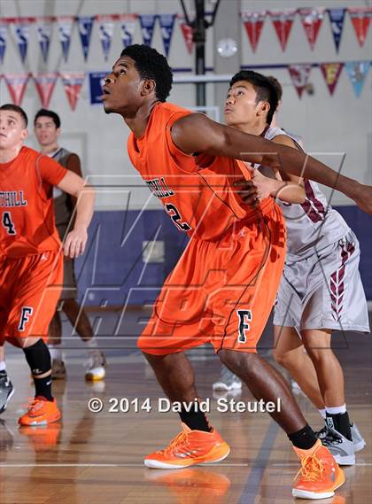 Thumbnail 2 in Foothill vs. Whitney (St. Hope Elite Classic) photogallery.