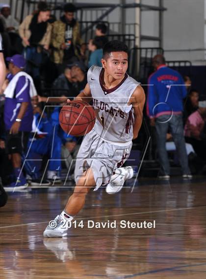 Thumbnail 1 in Foothill vs. Whitney (St. Hope Elite Classic) photogallery.