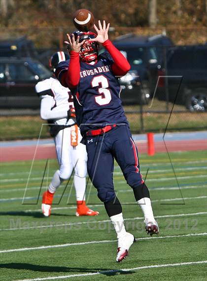 Thumbnail 2 in White Plains @ Archbishop Stepinac (Turkey Bowl) photogallery.