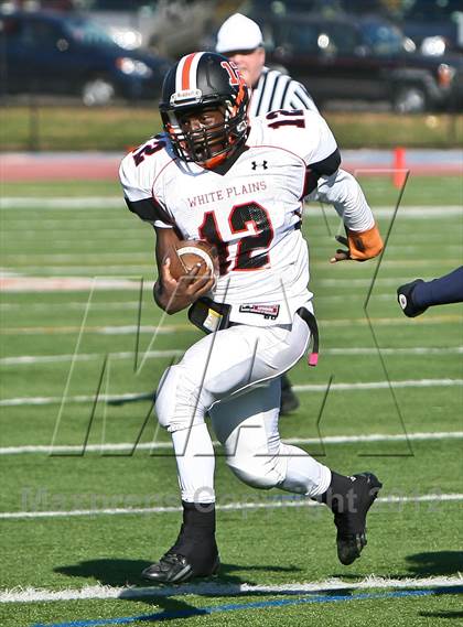 Thumbnail 1 in White Plains @ Archbishop Stepinac (Turkey Bowl) photogallery.