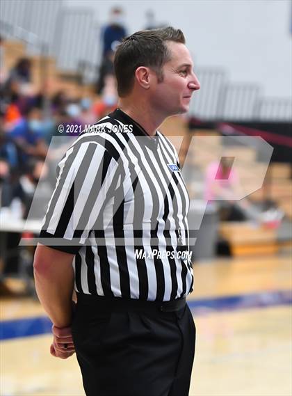 Thumbnail 2 in Valley Vista vs. Hamilton (AIA 6A Final) photogallery.