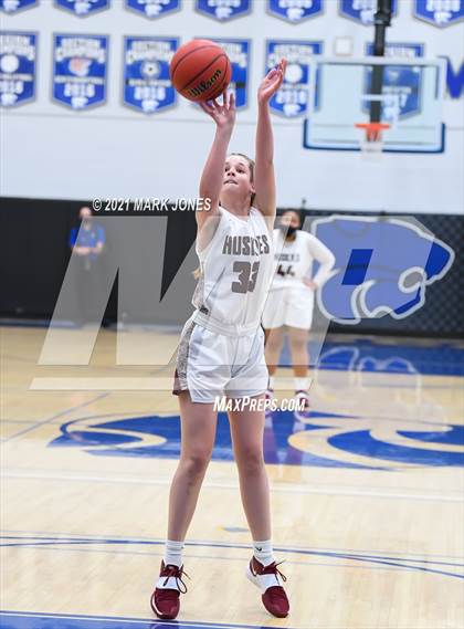 Thumbnail 2 in Valley Vista vs. Hamilton (AIA 6A Final) photogallery.