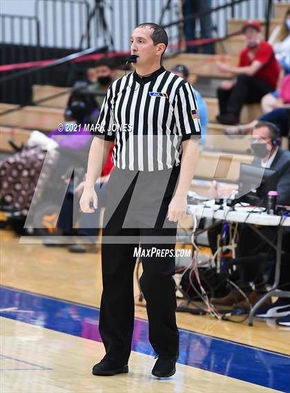 Thumbnail 3 in Valley Vista vs. Hamilton (AIA 6A Final) photogallery.