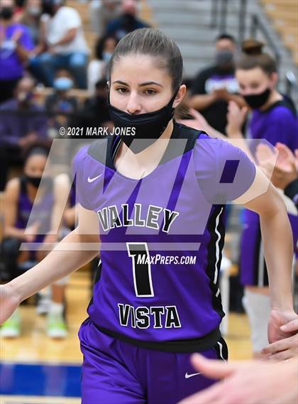Thumbnail 1 in Valley Vista vs. Hamilton (AIA 6A Final) photogallery.