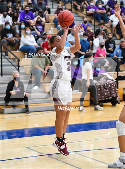 Thumbnail 2 in Valley Vista vs. Hamilton (AIA 6A Final) photogallery.