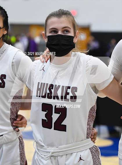 Thumbnail 3 in Valley Vista vs. Hamilton (AIA 6A Final) photogallery.