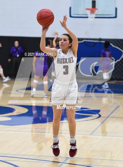 Thumbnail 2 in Valley Vista vs. Hamilton (AIA 6A Final) photogallery.
