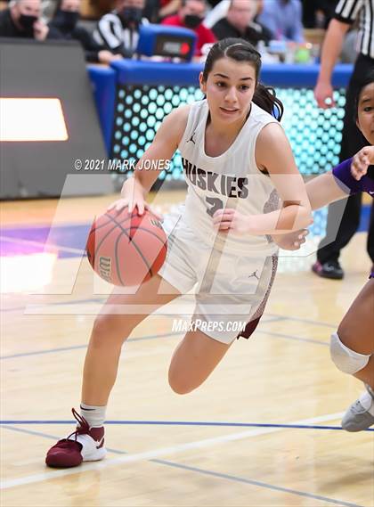 Thumbnail 3 in Valley Vista vs. Hamilton (AIA 6A Final) photogallery.