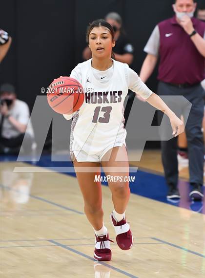 Thumbnail 2 in Valley Vista vs. Hamilton (AIA 6A Final) photogallery.