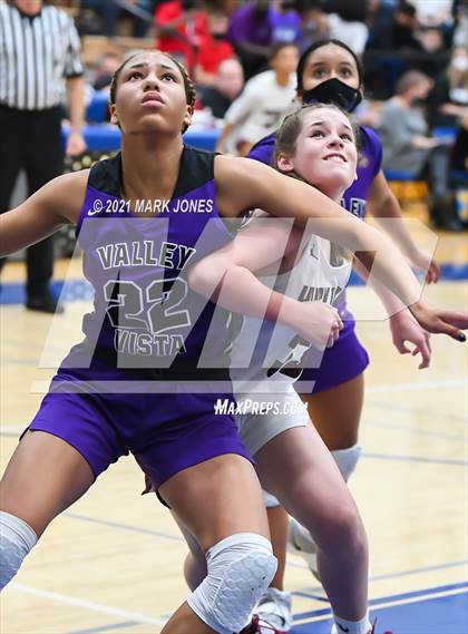 Thumbnail 3 in Valley Vista vs. Hamilton (AIA 6A Final) photogallery.