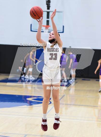 Thumbnail 1 in Valley Vista vs. Hamilton (AIA 6A Final) photogallery.