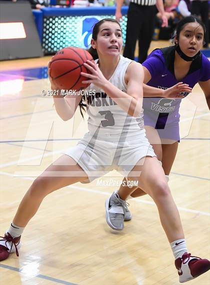 Thumbnail 1 in Valley Vista vs. Hamilton (AIA 6A Final) photogallery.