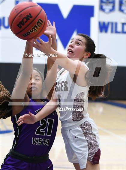Thumbnail 1 in Valley Vista vs. Hamilton (AIA 6A Final) photogallery.