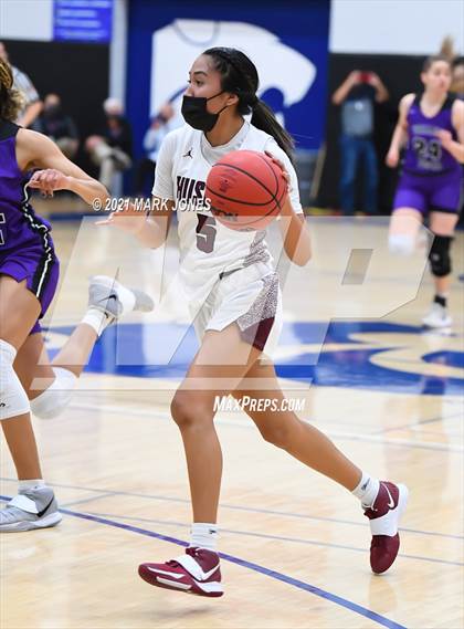 Thumbnail 2 in Valley Vista vs. Hamilton (AIA 6A Final) photogallery.