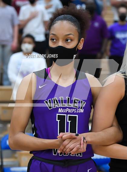 Thumbnail 3 in Valley Vista vs. Hamilton (AIA 6A Final) photogallery.