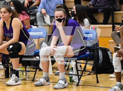Thumbnail 3 in Valley Vista vs. Hamilton (AIA 6A Final) photogallery.