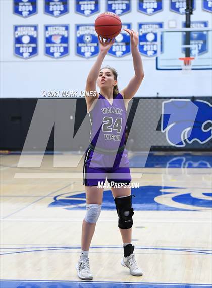 Thumbnail 1 in Valley Vista vs. Hamilton (AIA 6A Final) photogallery.