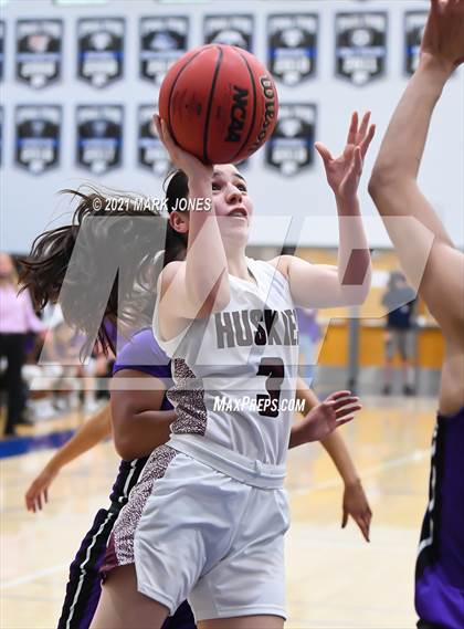 Thumbnail 3 in Valley Vista vs. Hamilton (AIA 6A Final) photogallery.