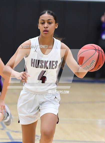 Thumbnail 2 in Valley Vista vs. Hamilton (AIA 6A Final) photogallery.