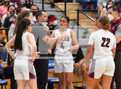 Thumbnail 2 in Valley Vista vs. Hamilton (AIA 6A Final) photogallery.
