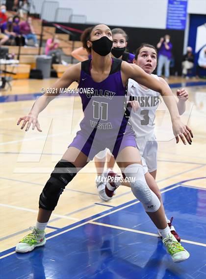 Thumbnail 1 in Valley Vista vs. Hamilton (AIA 6A Final) photogallery.