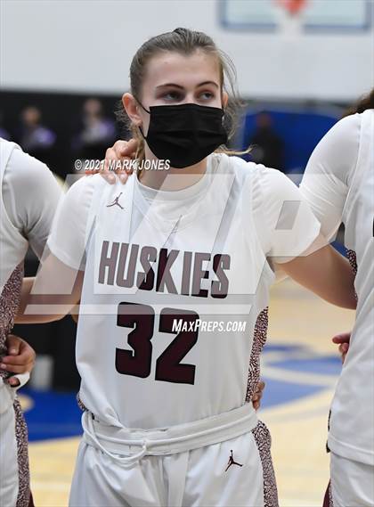 Thumbnail 1 in Valley Vista vs. Hamilton (AIA 6A Final) photogallery.