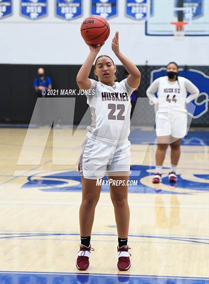 Thumbnail 2 in Valley Vista vs. Hamilton (AIA 6A Final) photogallery.
