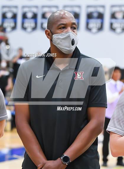 Thumbnail 2 in Valley Vista vs. Hamilton (AIA 6A Final) photogallery.