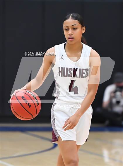 Thumbnail 1 in Valley Vista vs. Hamilton (AIA 6A Final) photogallery.