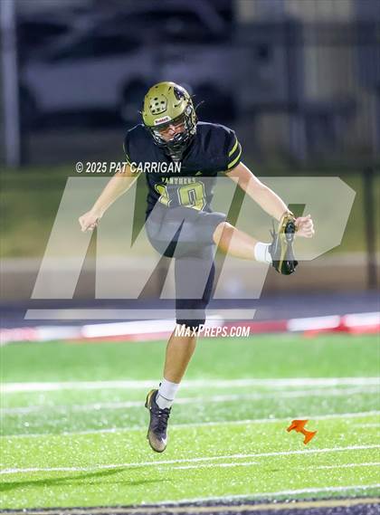 Thumbnail 3 in Gholson @ Abbott photogallery.