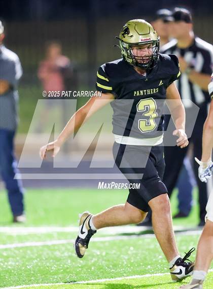 Thumbnail 2 in Gholson @ Abbott photogallery.