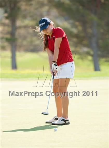 Thumbnail 3 in Pirate Golf Invitational photogallery.